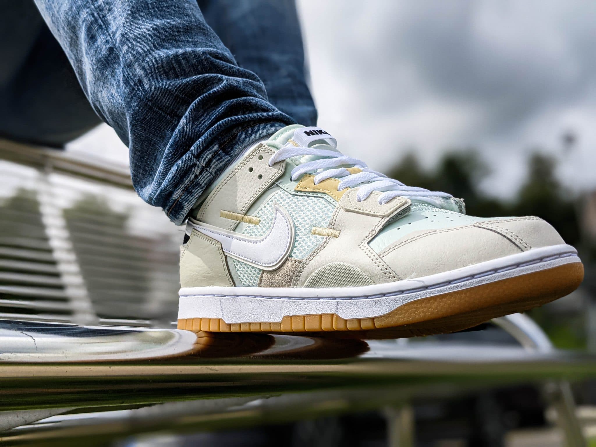 dunk low scrap sea grass
